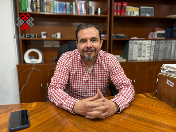 El abogado Carlos Mendoza Mendoza, explica de que la reforma presidencial para establecer jornada laboral de 40 horas semanales, no garantiza más descanso para los trabajadores, al no establecer 2 días de descanso obligatorio