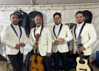 Los Dandys de Armando Navarro celebran el bolero en la CDMX con invitados, sorpresas y un legado que trasciende generaciones.