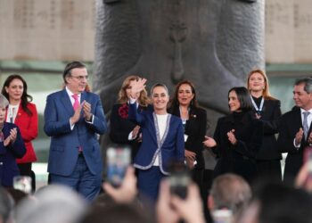 Muy optimista. Marcelo Ebrard y Claudia Sheinbaum en la Primera Reunión Nacional de Promoción de Inversiones. 4 de febrero de 2026. AMEXI Foto Presidencia
