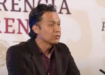 Marx Arriaga. Cesado y desalojado de sus oficinas mediante operativo con policías. AMEXI Foto Presidencia de la República