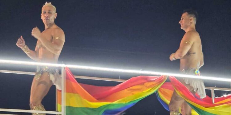 Más de 250 mil personas en el cuarto día del Carnaval de Veracruz 2026