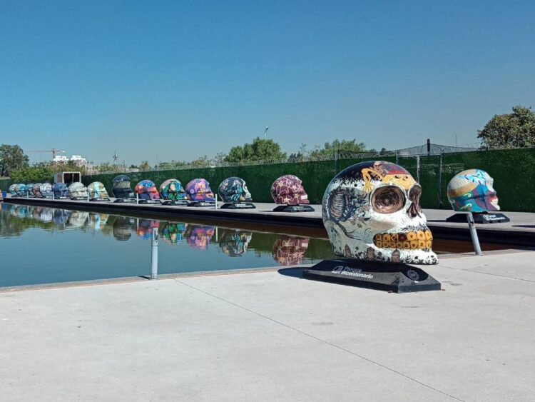 Mexicráneos: además de los espacios públicos en esta sala se exhibe el arte portable