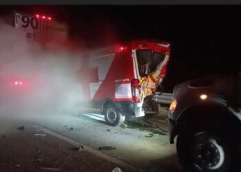 Muere paramédico tras choque de ambulancia en Arco Norte