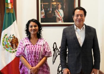 Nadia López García asume titularidad de Materiales Educativos en la SEP