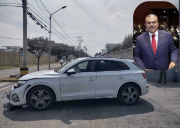 Percance vial involucra al diputado petista, Wblester Santiago Pineda, en Metepec