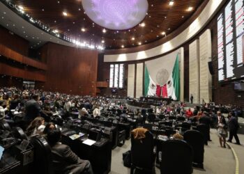 Diputados establecen responsabilidad de acoso sexual y hostigamiento de servidores públicos