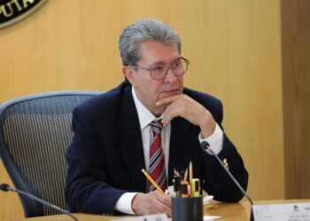 El líder de los diputados de Morena, Ricardo Monreal Ávila, externó su respaldo a la iniciativa de la presidenta