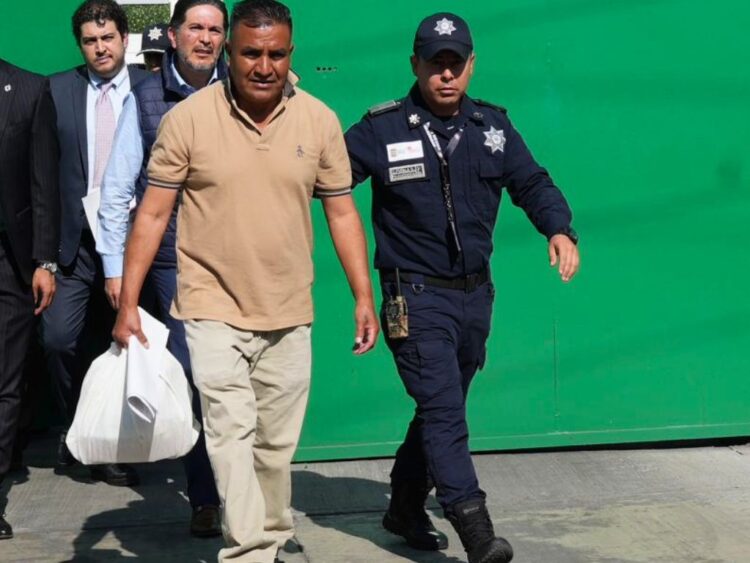 Tomás, indígena otomí, liberado mediante amnistía en el Estado de México.