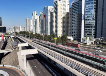 Con operación total del Tren Interurbano México-Toluca, actualizan tarifas