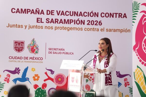 Campaña de Vacunación contra el Sarampión 2026, en el Bosque de Chapultepec, la jefa de Gobierno, Clara Brugada Molina informa que hasta el 6 de febrero se confirmaron 166 casos en la Ciudad de México.