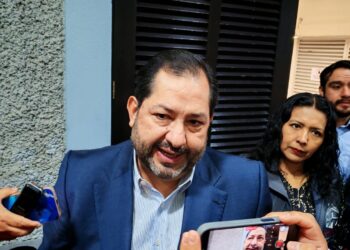 Presidente de la Jucopo del Congreso del Estado de México, Francisco Vázquez