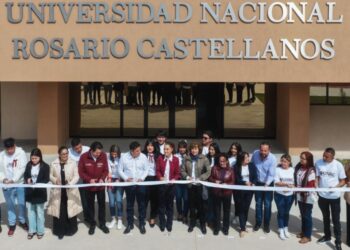 Becarán a estudiantes de la Universidad Nacional “Rosario Castellanos”