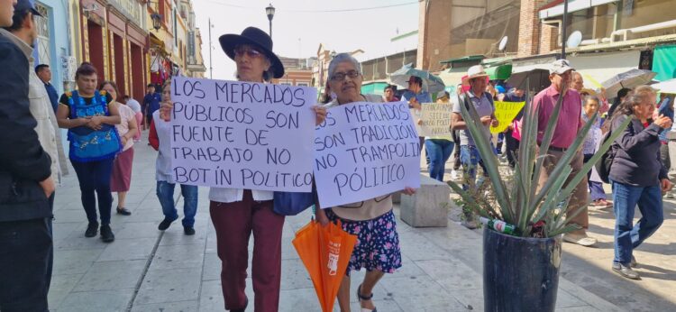 Protesta de comerciantes de mercados públicos