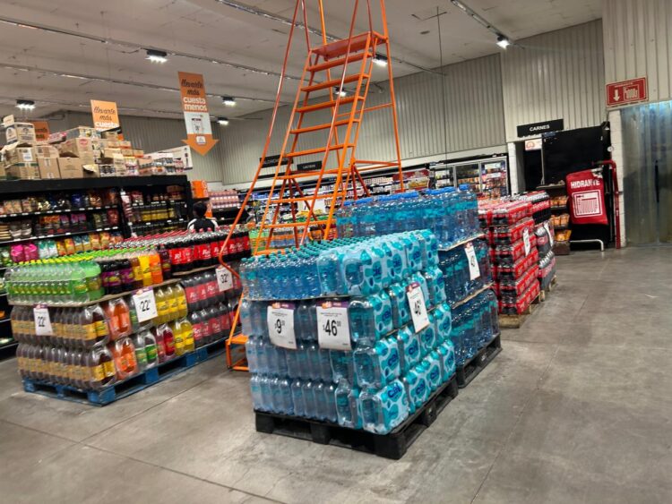 Inflación en México repunta a 3.79% en “cuesta de enero” por alza en IEPS a refrescos y cigarrillos