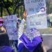 Mujeres pintan de violeta la CDMX para conmemorar el 8M