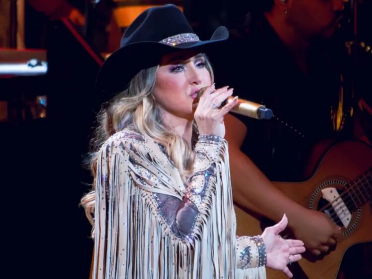 Alicia Villarreal asegura que su relación con sus hijos “está mejor que nunca” | AMEXI/FOTO: IG@lavillarealmx