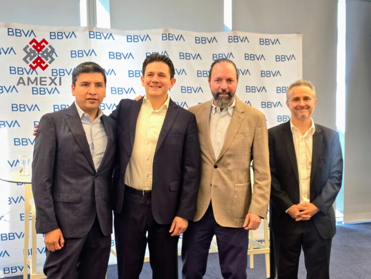 Directivos de BBVA hablan de las mejoras en la APP