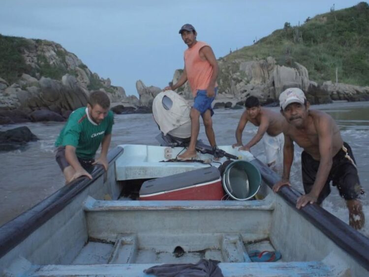 Boca Vieja retrata la vida en una comunidad costera de Oaxaca