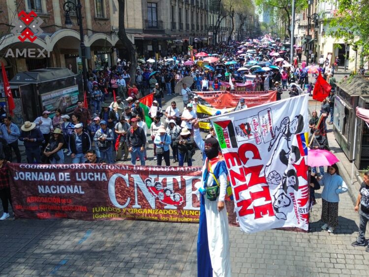 CNTE se manifiesta en la CDMX