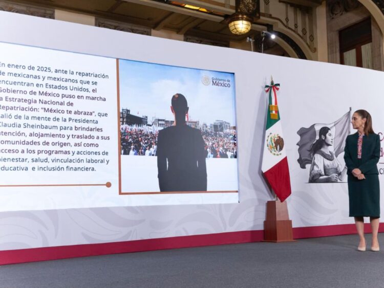 Connacionales. Claudia Sheinbaum, conferencia del 19 de marzo de 2026, sobre la estrategia Mexico te abraza. AMEXI Foto Presidencia