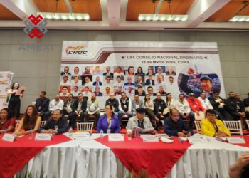 Marath Bolaños habló ante el LXX Consejo Nacional de la CROC en la Ciudad de México, presidido por Isaías González Cuevas, este 13 de marzo de 2026