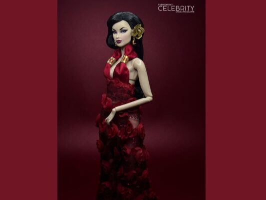 Diseño de alta costura en miniatura creado para el concurso Celebrity Dolls 2026, inspirado en uno de los cuatro elementos.