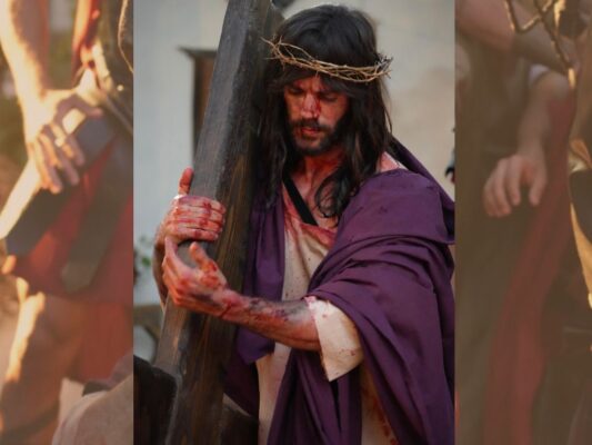 Marc Clotet caracterizado como Jesús durante el rodaje de la película “La Última Semana de Jesús”.