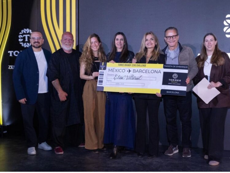 Elisa Villarreal durante la final mexicana del Torres Brandy Zero Challenge en Faunna Rooftop de Ciudad de México.
