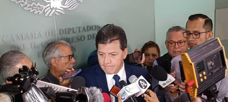 El dictamen de reforma electoral podría estar listo en una semana: Víctor Hugo Lobo