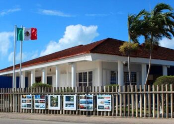 Denuncian hostigamiento y maltrato laboral en Embajada de México en Belice