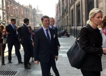 Sheinbaum recibe a empresarios nórdicos