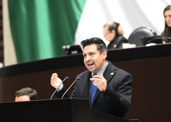 PAN exige a UIF investigar empresas de cuñado de AMLO