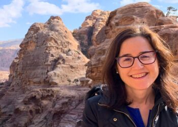 Eva Tobalina. Historia de Irán.