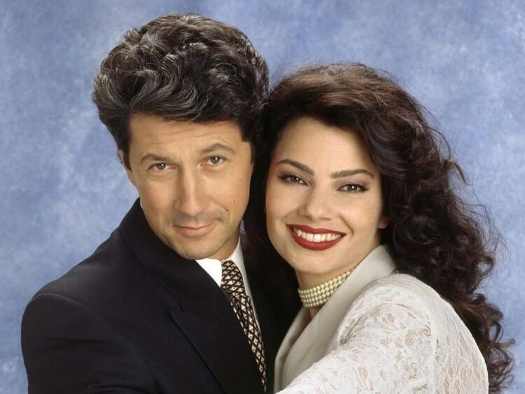 Fran Fine y el señor Sheffield se reencuentran en el estreno de un musical. | AMEXI/FOTO: RRSS