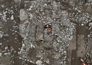 Arqueólogos descubrieron en Yaxché de Peón, Yucatán, una estructura maya del periodo Preclásico con ofrendas rituales asociadas a la fertilidad y el sustento. | AMEXI/FOTO: INAH