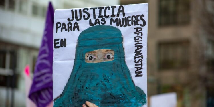 Estos son los rostros del 8M