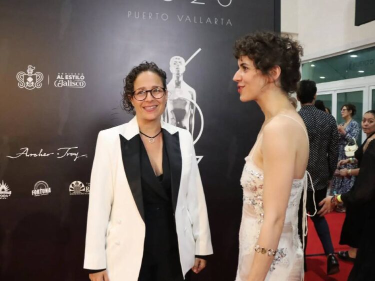 Jalisco impulsa agenda internacional y perfila regreso del Ariel a Puerto Vallarta