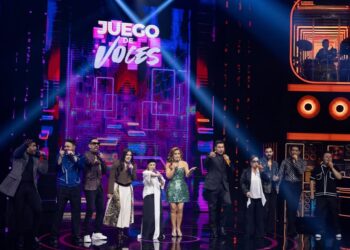 Participantes de “Juego de Voces 2026” protagonizan duelos y momentos emotivos durante el estreno de “Hermanos y Rivales”. | AMEXI/FOTO: IG @juegodevocesof