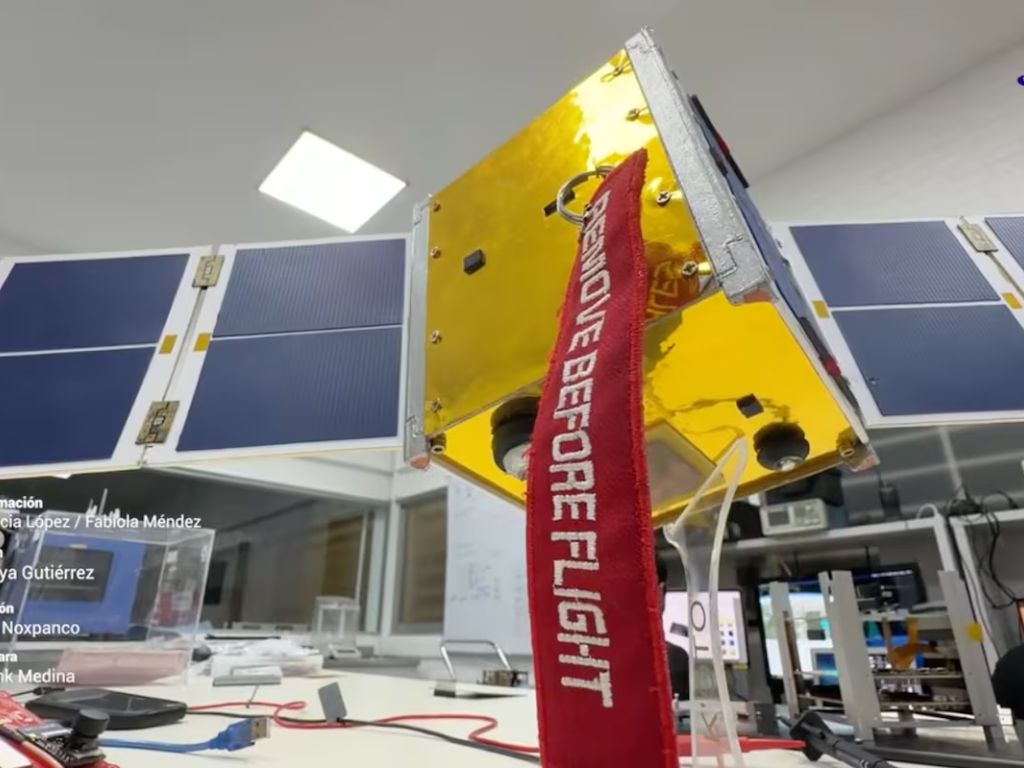 K’OTO, el satélite creado por universitarios mexicanos