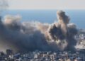 Fuerzas de Defensa de Israel bombardearon objetivos vinculados al grupo proiraní Hezbolláh en el sur de Beirut.