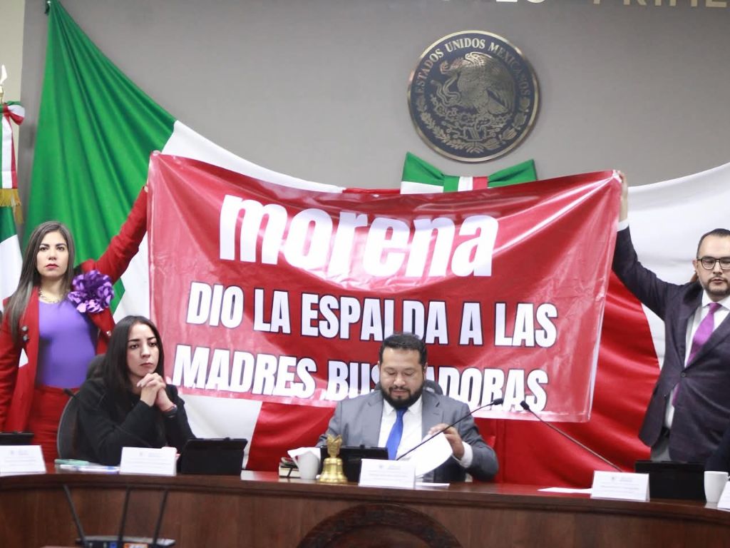 Moncerrat Hernández. Denuncia violencia de género.