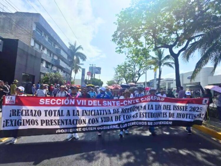 Paro magisterial en Chiapas. Movilización de la Sección VII de la CNTE-SNTE.