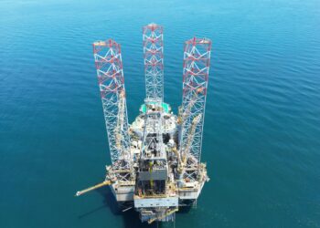 México evalúa subsidios al IEPS para evitar “gasolinazos” por guerra en Medio Oriente