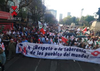 Miles de trabajadores del STUNAM salen a las calles en la CDMX, para rechazar la política guerrerista de Estados Unidos, contra los pueblos del mundo