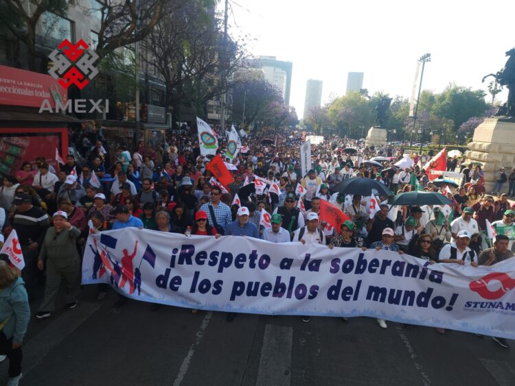 Miles de trabajadores del STUNAM salen a las calles en la CDMX, para rechazar la política guerrerista de Estados Unidos, contra los pueblos del mundo