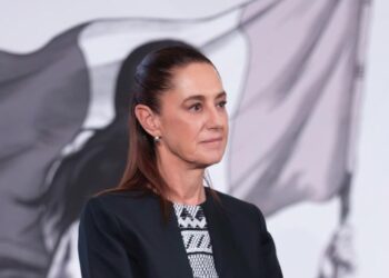 Sheinbaum plantea debate público sobre violencia digital contra reporteras de la mañanera