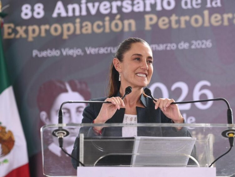 Sheinbaum reivindica soberanía energética*; revive el debate del “fraude” de 1988