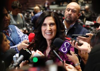 Kenia López Rabadán