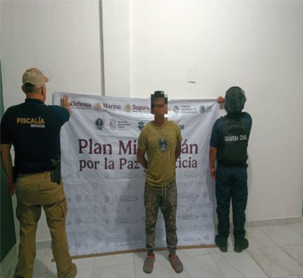 Siete personas en Michoacán