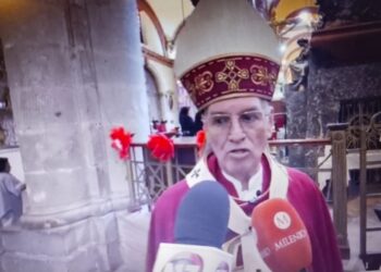 Semana Santa es un tiempo de Dios, no es para la pachanga, señala obispo de Oaxaca, Pedro Vásquez Villalobos.